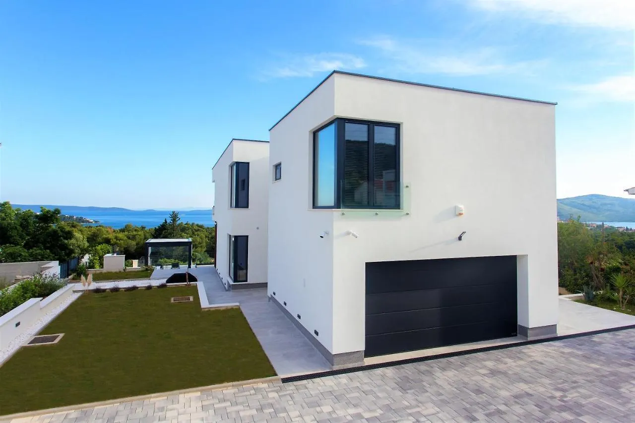 Villa Excellence Seget Vranjica Croatia